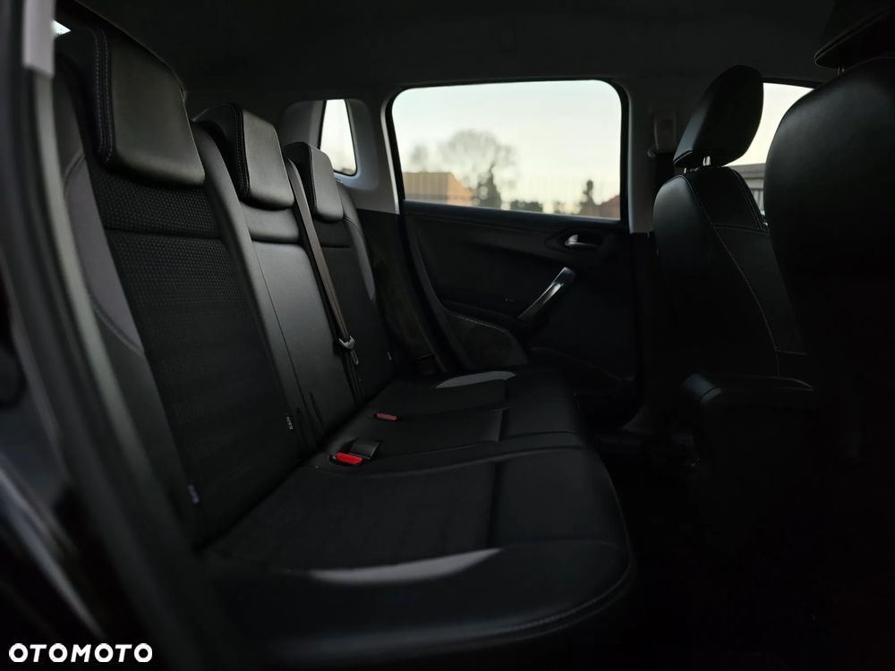 Peugeot 2008 - 22