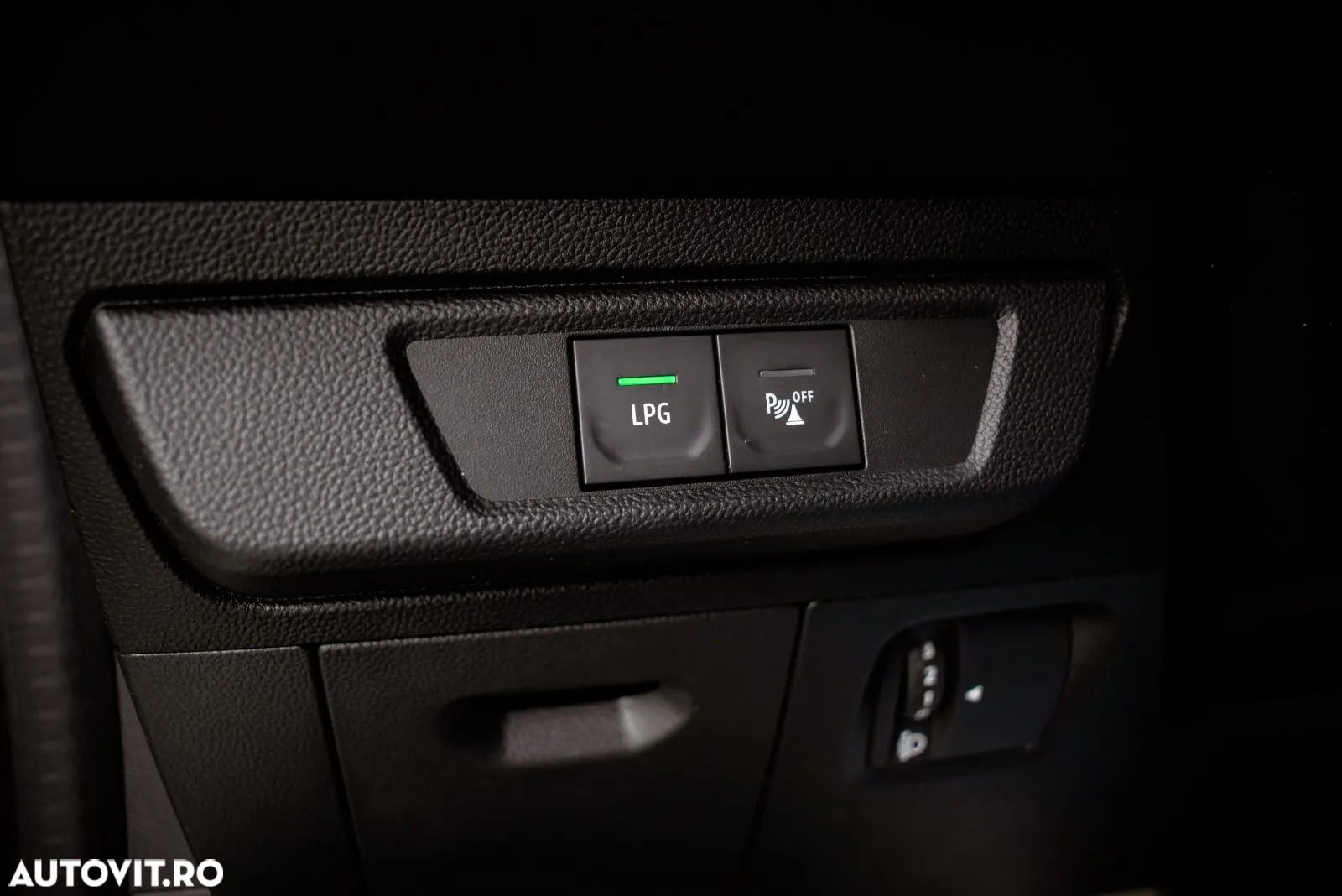 Dacia Logan ECO-G 100 MT6 Expression - 30