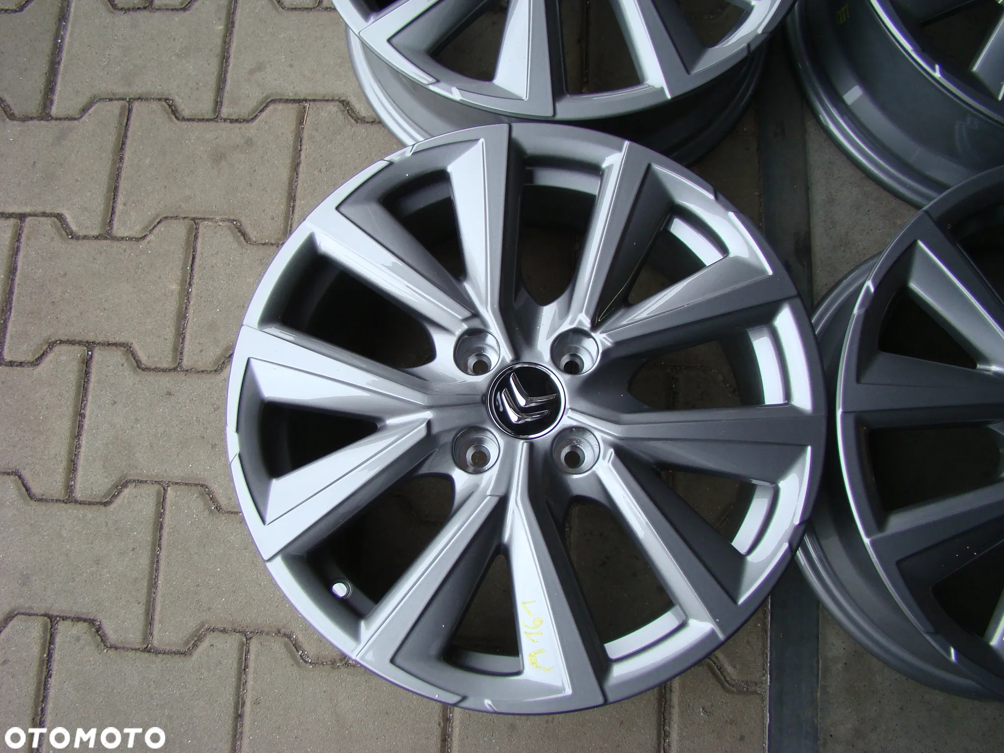 a161 4x108 Citroen C2 C3 C4 C5 DS4 Grand C4 Picasso 6,5jx17 - 4