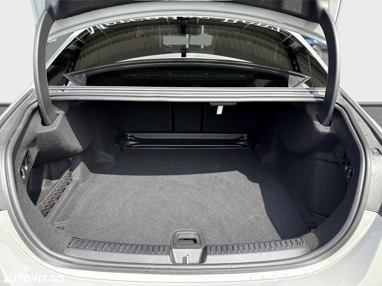 Mercedes-Benz E 200 MHEV 4MATIC Aut. - 15