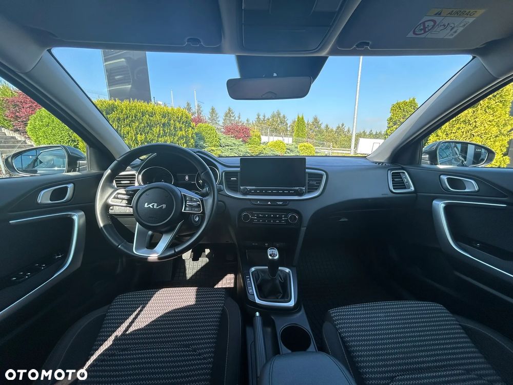 Kia Ceed 1.5 T-GDI M - 18