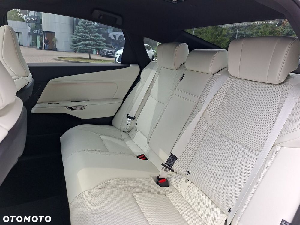 Lexus ES 500e Prestige AWD - 14