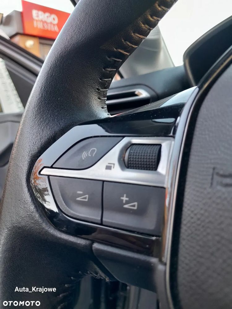 Peugeot 208 1.2 PureTech Active S&S - 23