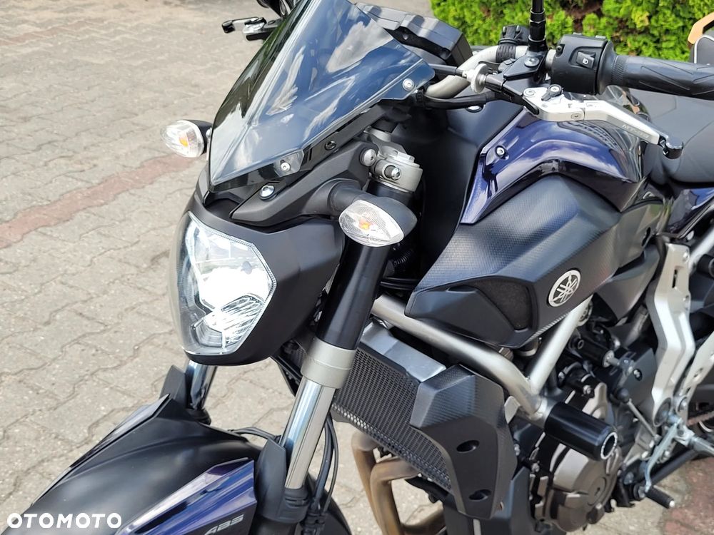 Yamaha MT - 18