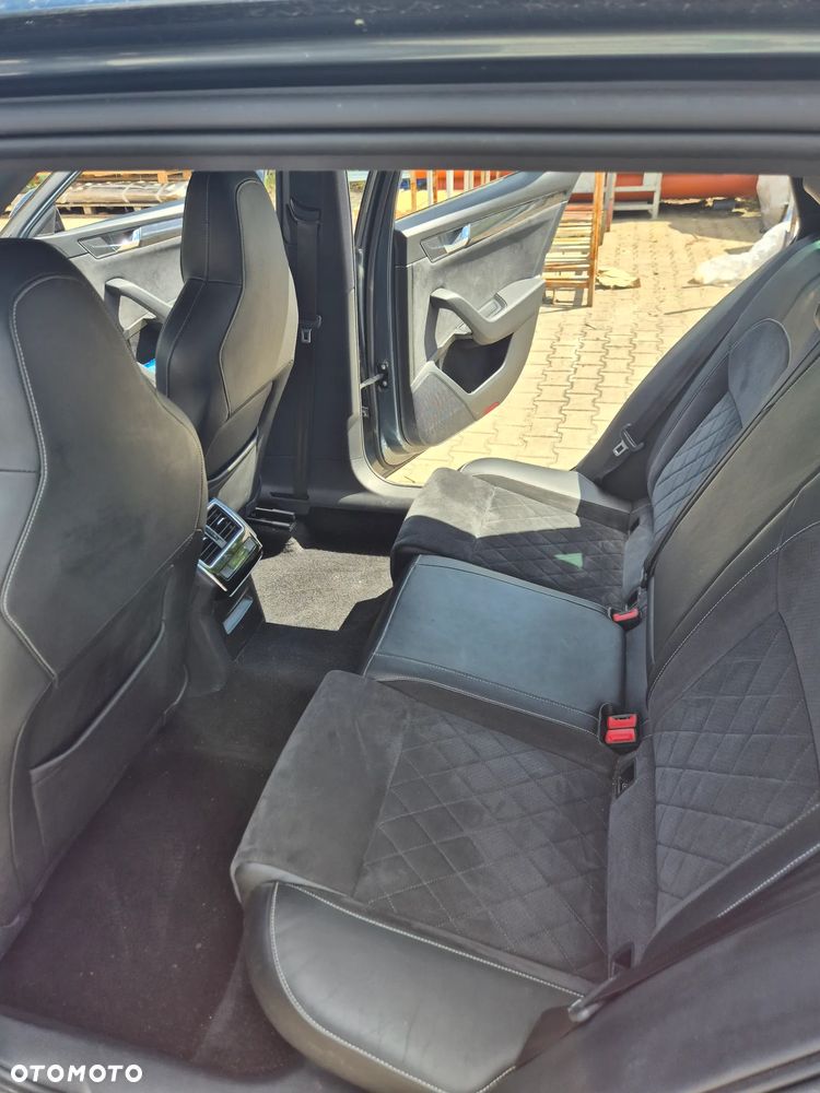 Skoda Superb 2.0 TSI 4x4 Sportline DSG - 16