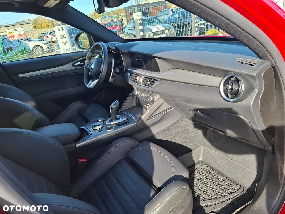 Alfa Romeo Stelvio 2.0 Turbo Veloce Q4 - 27