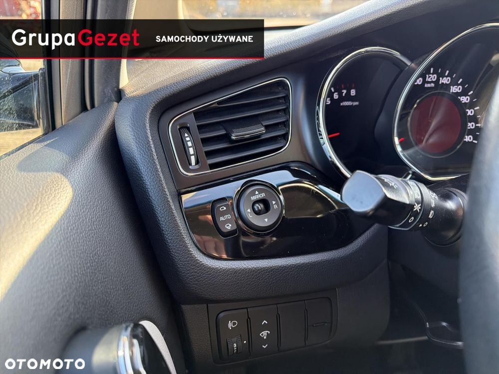 Kia Ceed 1.6 GDI L - 20