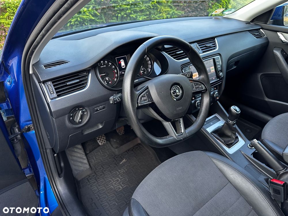 Skoda Octavia 2.0 TDI Premium Edition - 19