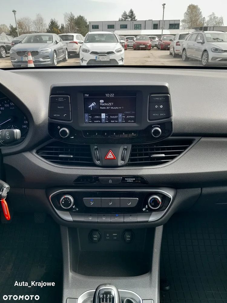 Hyundai i30 1.4 Classic + - 12