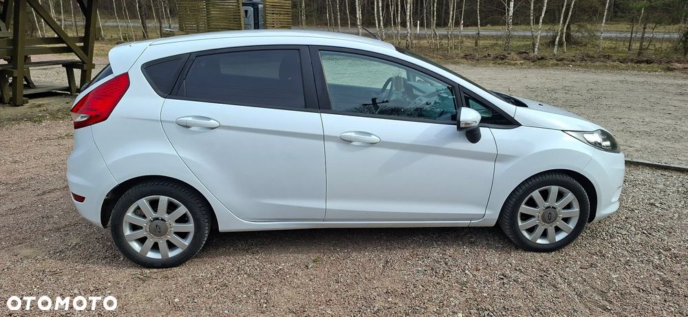 Ford Fiesta 1.6 TDCI Connection - 6