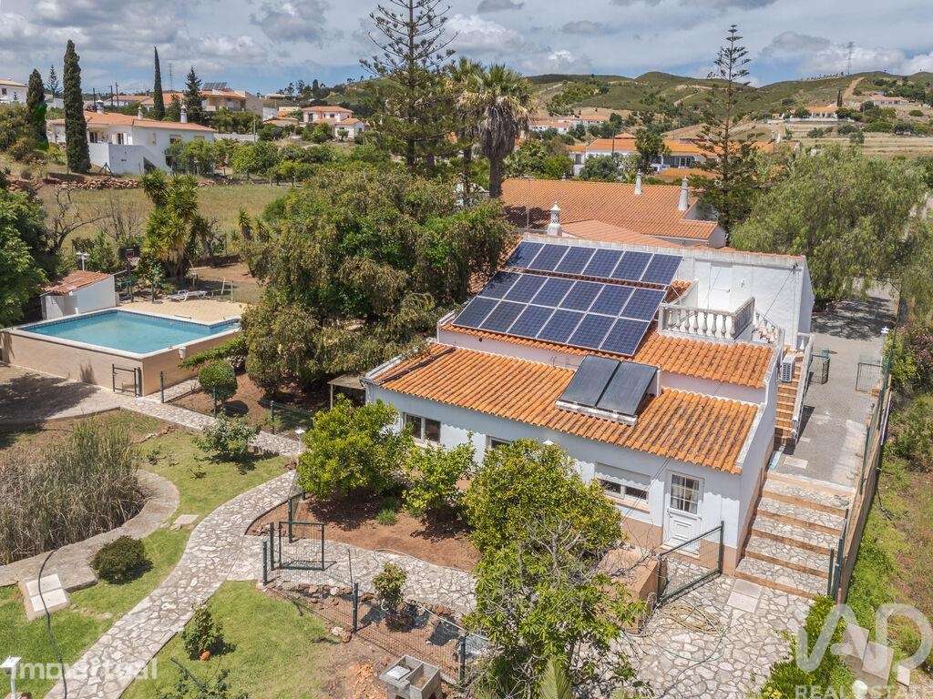 Moradia isolada T7 em Silves de 443 m2 - Grande imagem: 2/40