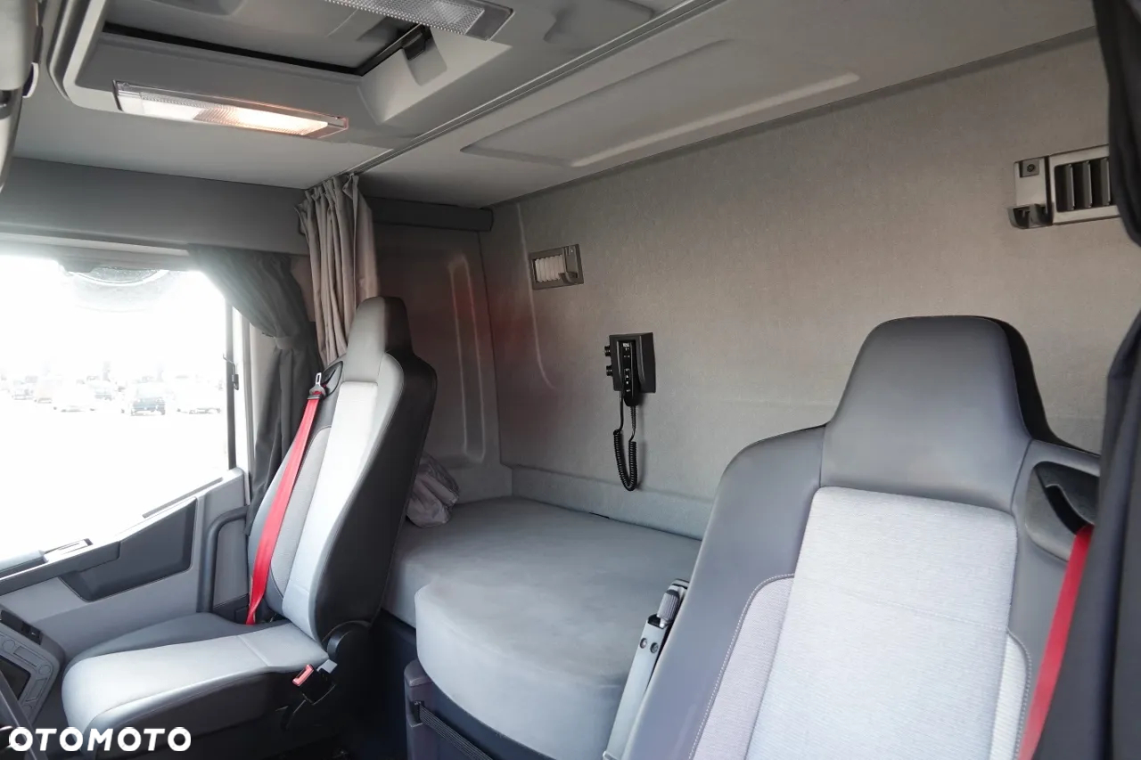 Renault T 440 / NISKA KABINA  / 13 LITROWY / SPROWADZONA / PO KONTRAKCIE SERWISOWYM - 23