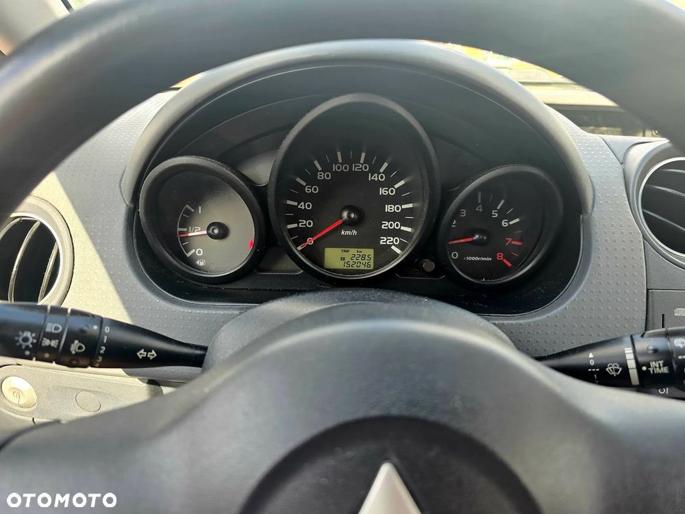 Mitsubishi Colt 1.3 Inform Spring - 6