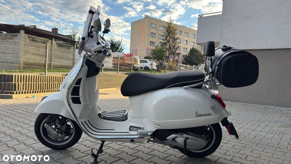 Vespa GTS - 1