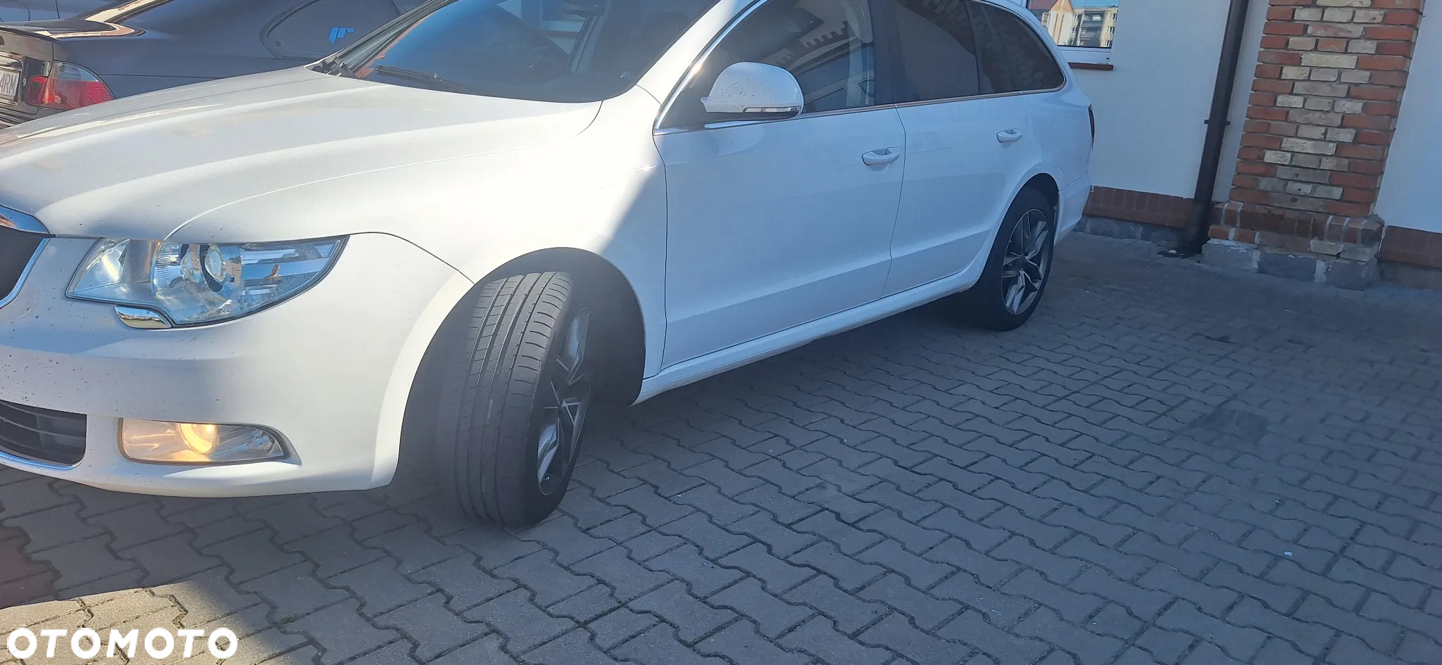 Skoda Superb 2.0 TDI Comfort - 8