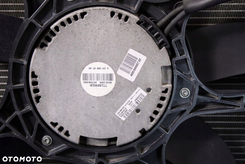 PAS PRZEDNI CHŁODNICE MERCEDES W221 3.0 CDI 06r - 7