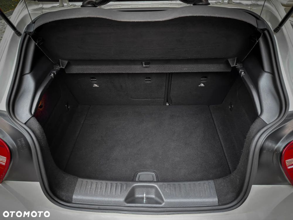 Mercedes-Benz Klasa A 45 AMG 4-Matic - 16