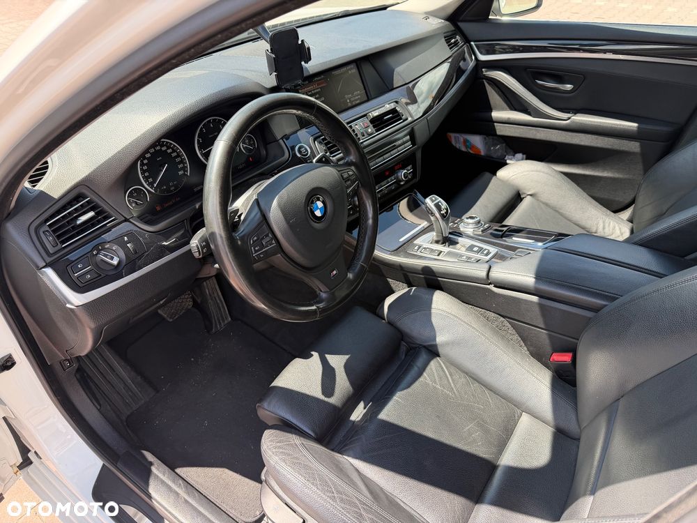 BMW Seria 5 528i Luxury Line - 18