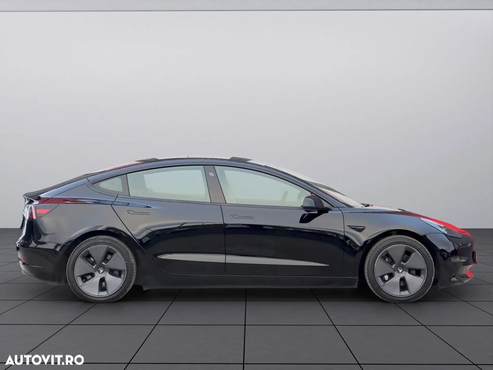 Tesla Model 3 Langstreckenbatterie Allradantrieb Dual Motor - 7