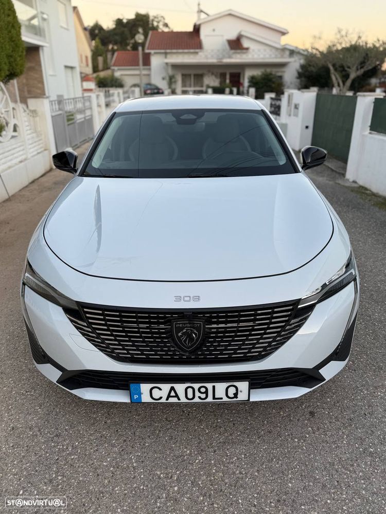 Peugeot e-308 54 kWh Allure - 11
