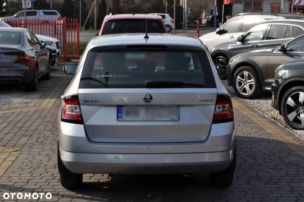 Skoda Fabia 1.2 TSI Style - 9