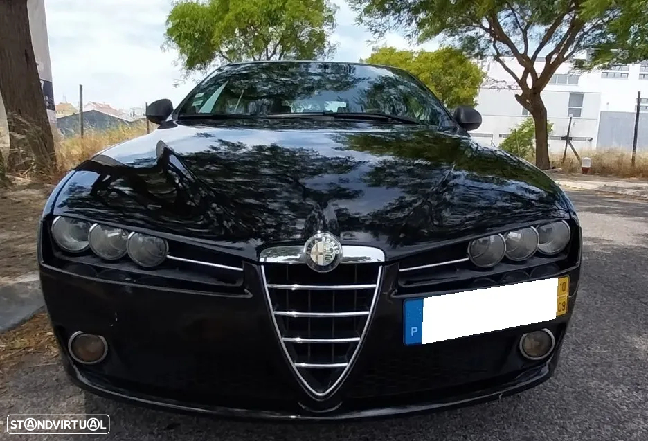 Alfa Romeo 159 Sportwagon 1.9 JTDm 8V Executiva - 25