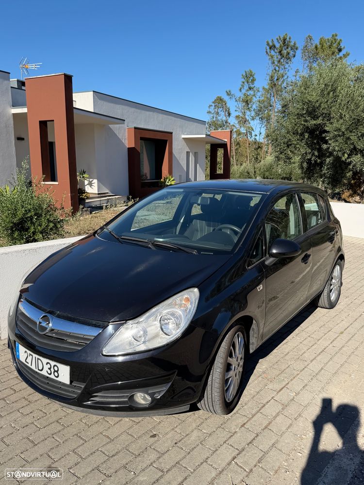 Opel Corsa 1.2 Cosmo - 2