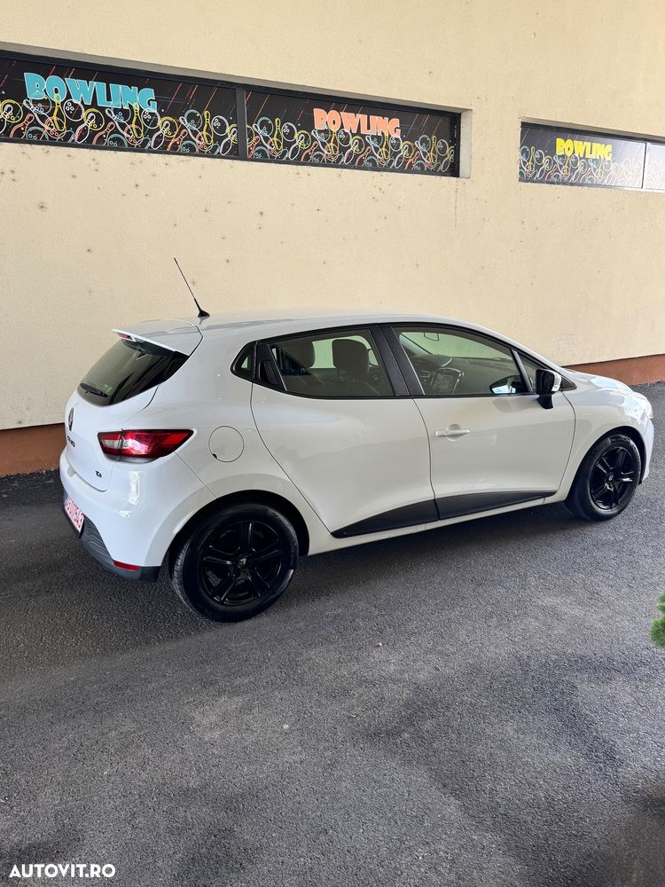Renault Clio Energy TCe 90 Start & Stop Expression - 11