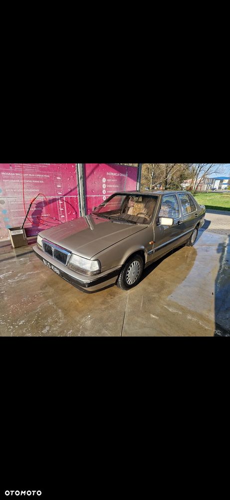 Lancia Thema 2.5 LE TDS - 1