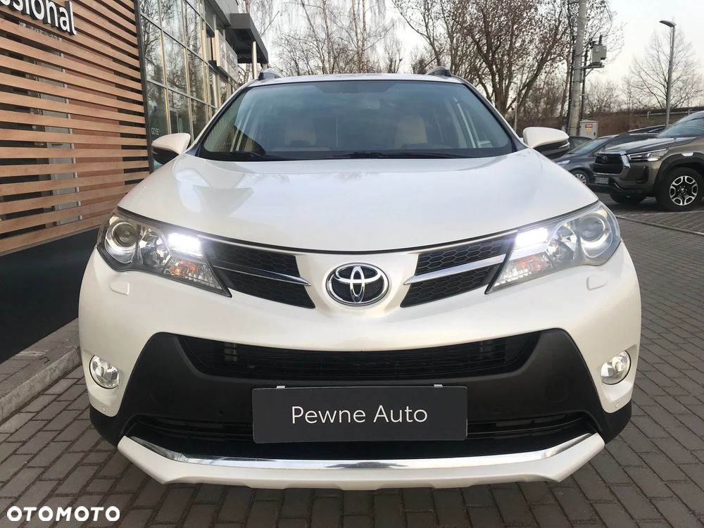 Toyota RAV4 2.0 D-4D Premium - 13