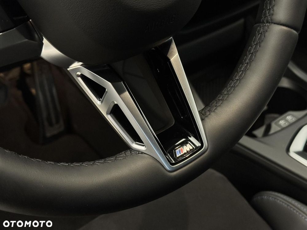 BMW Seria 1 - 16