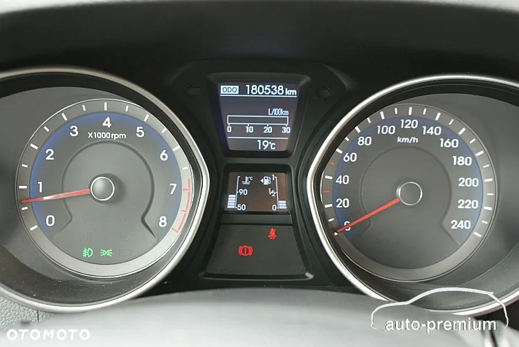 Hyundai i30 blue 1.4 Classic Navigation - 11