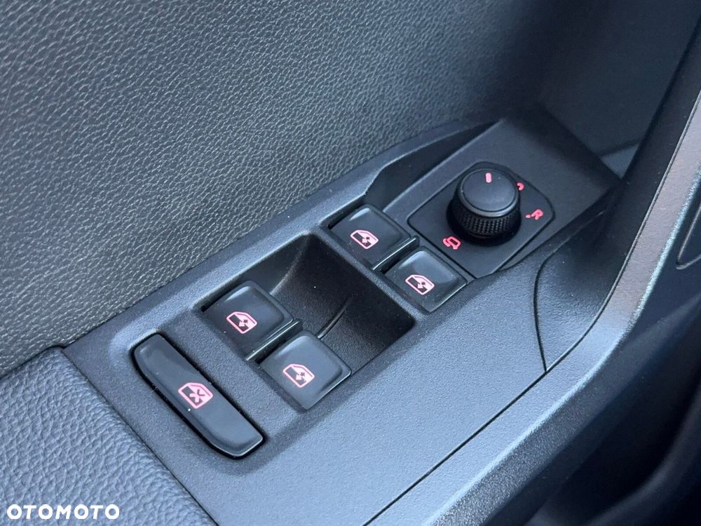 Seat Arona 1.0 TSI Full LED S&S - 18