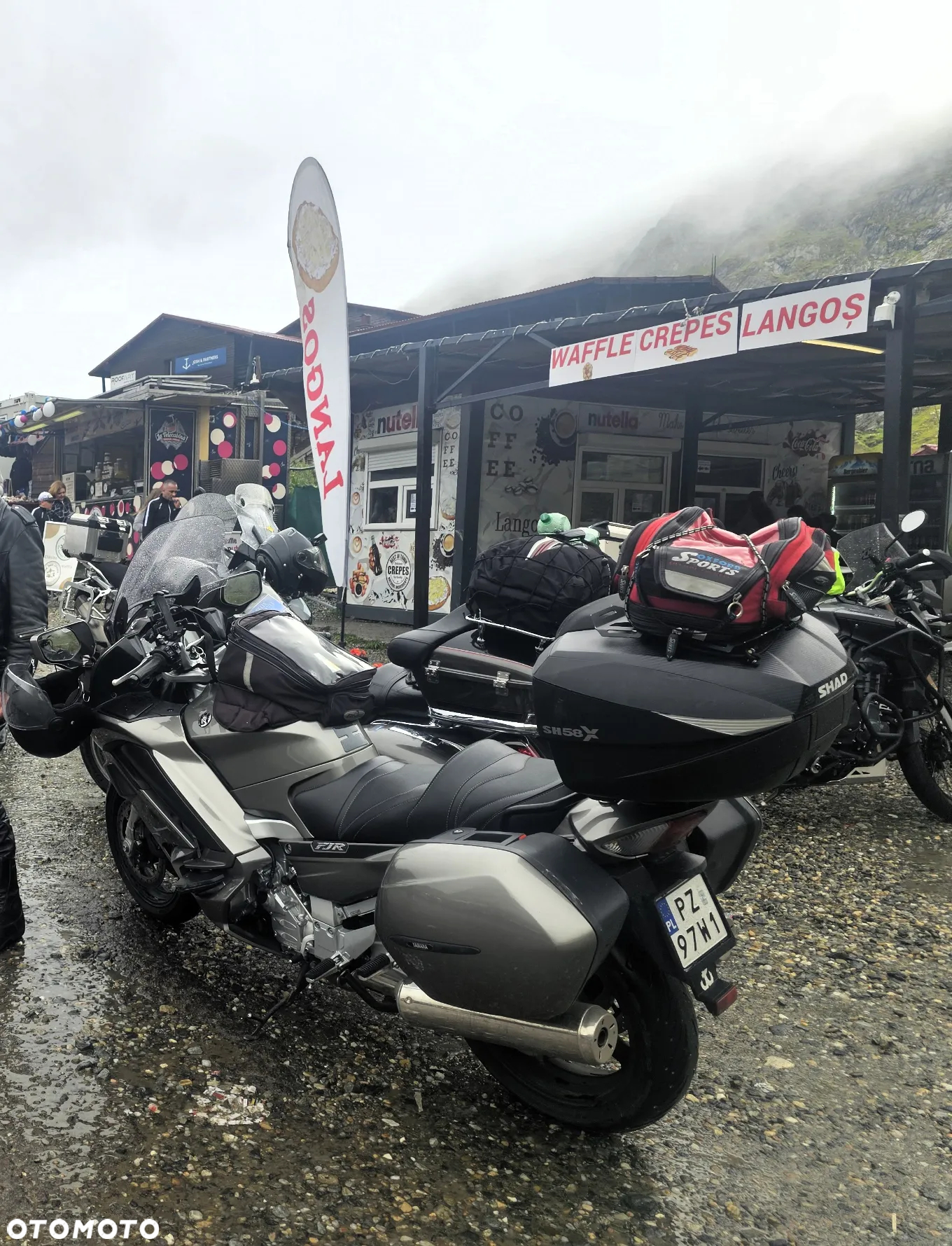 Yamaha FJR - 23