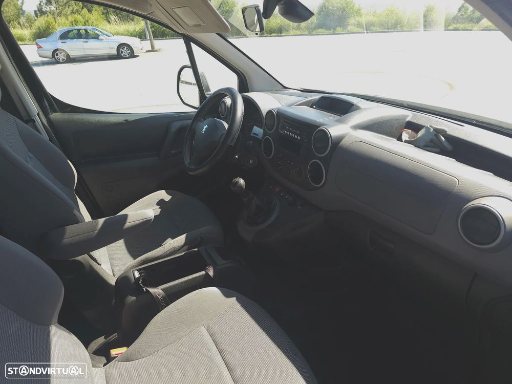 Peugeot Partner - 11