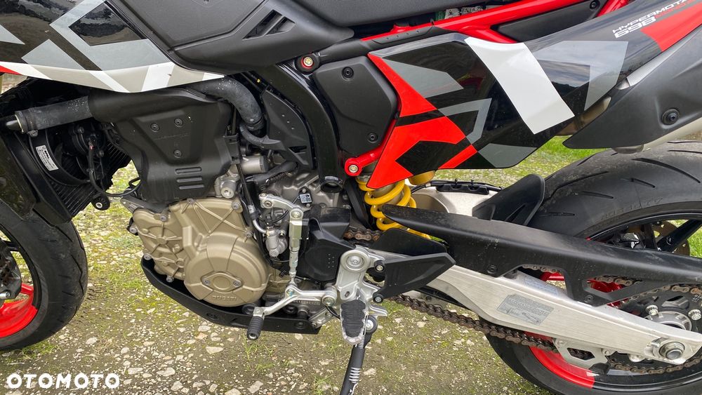 Ducati Hypermotard - 10