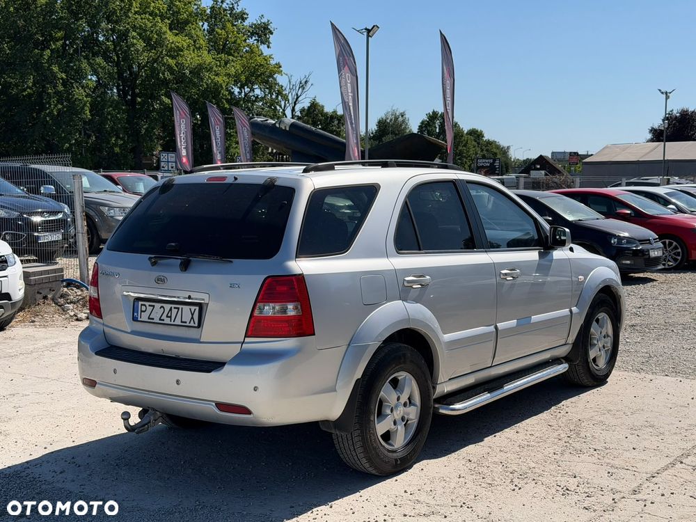 Kia Sorento - 4