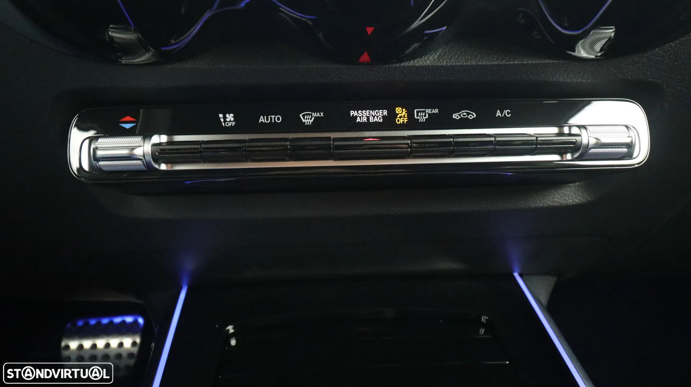 Mercedes-Benz GLB 180 d AMG Line - 21