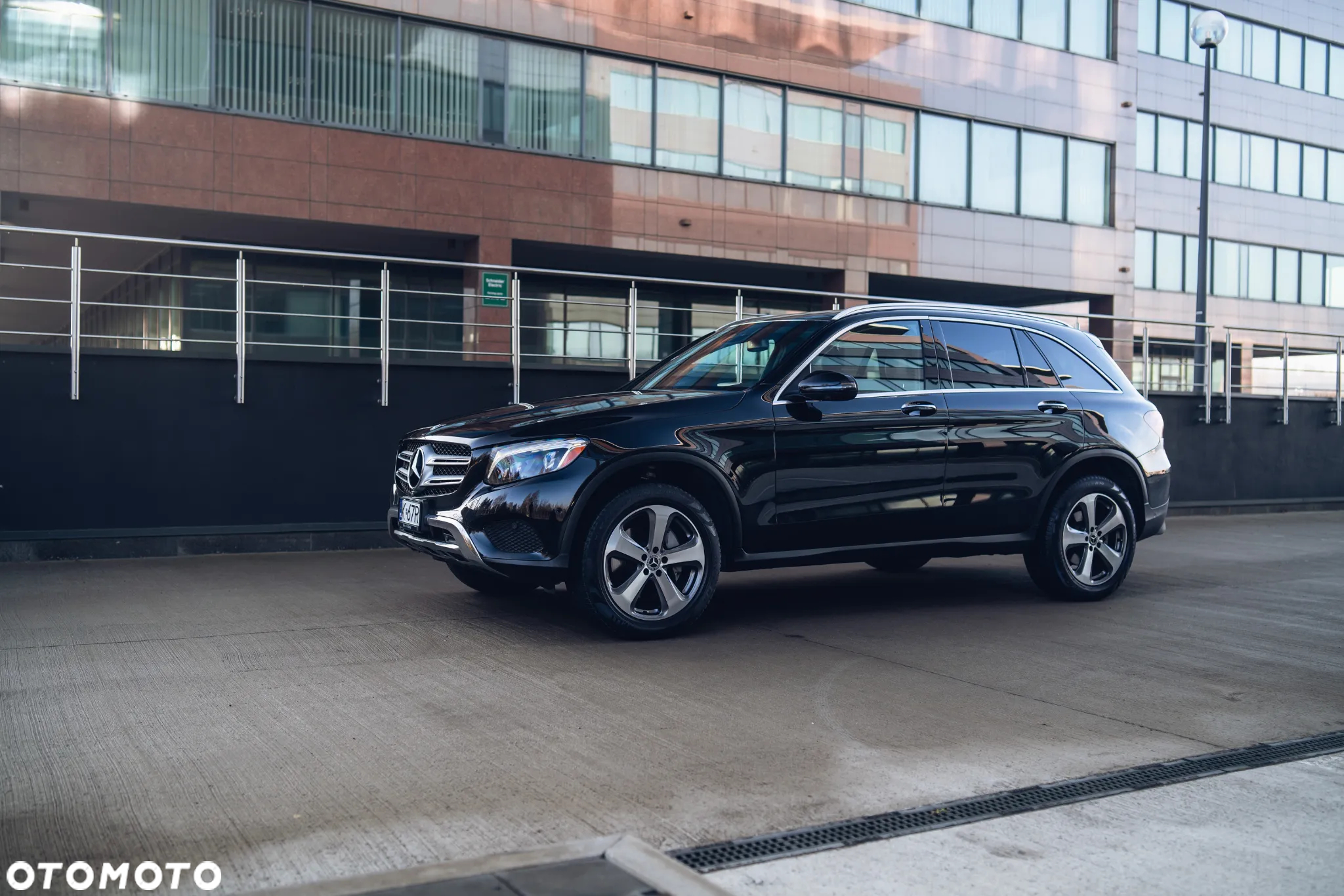 Mercedes-Benz GLC 300 4Matic 9G-TRONIC - 25