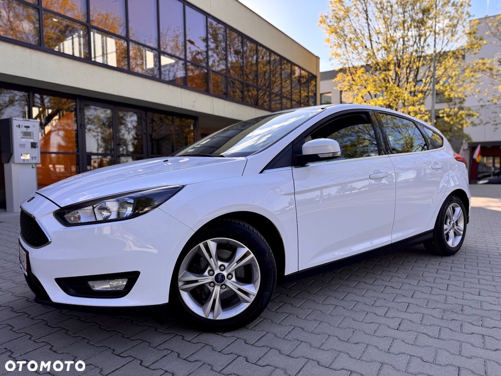 Ford Focus 1.0 EcoBoost Titanium - 3