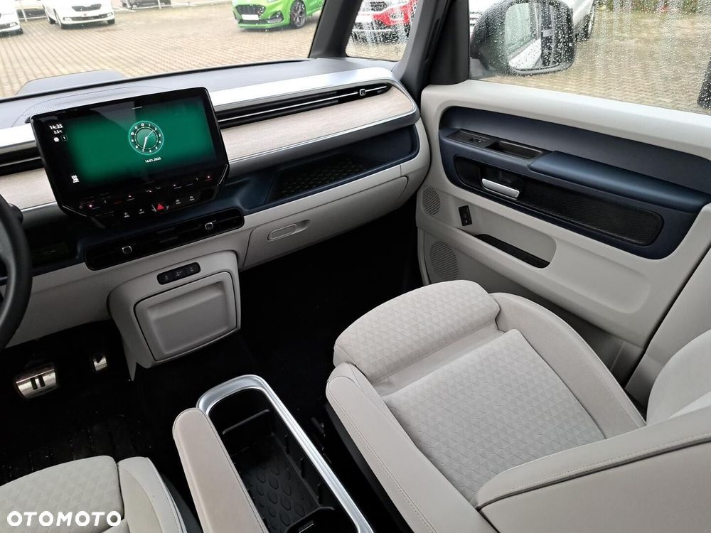 Volkswagen ID. Buzz 150 kW (204 PS) / skrzynia biegów: automatyczna 1 biegowa rozstaw osi: 2988 mm - 27