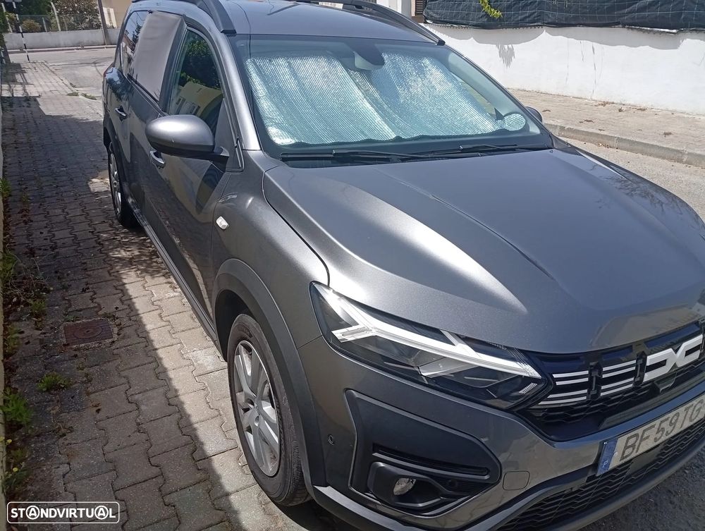 Dacia Jogger 1.0 TCe Expression 7L - 1