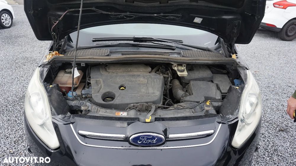 Ford C-Max - 15