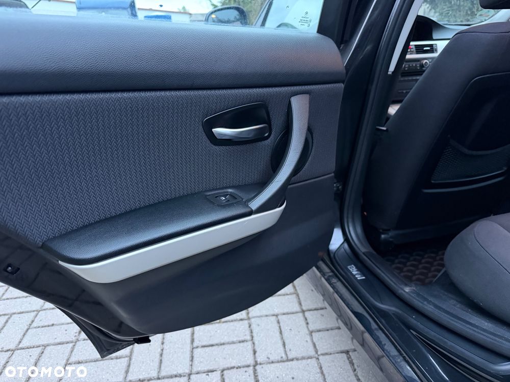 BMW Seria 3 316d Advantage - 13