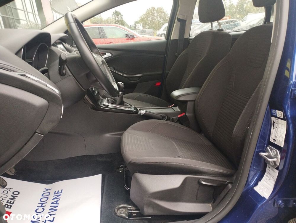 Ford Focus 1.6 Titanium - 16