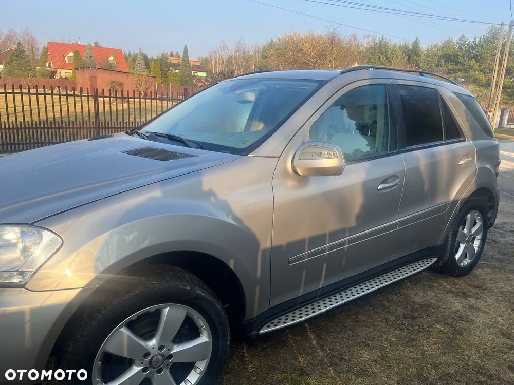 Mercedes-Benz ML 350 4-Matic - 6