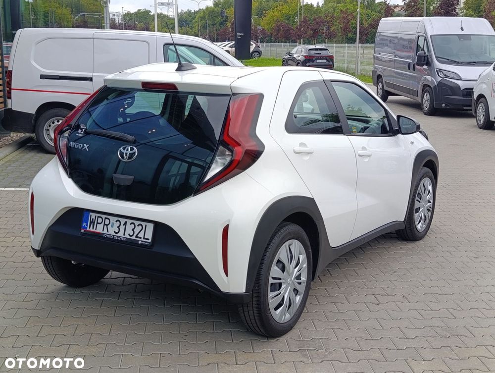 Toyota Aygo X - 10