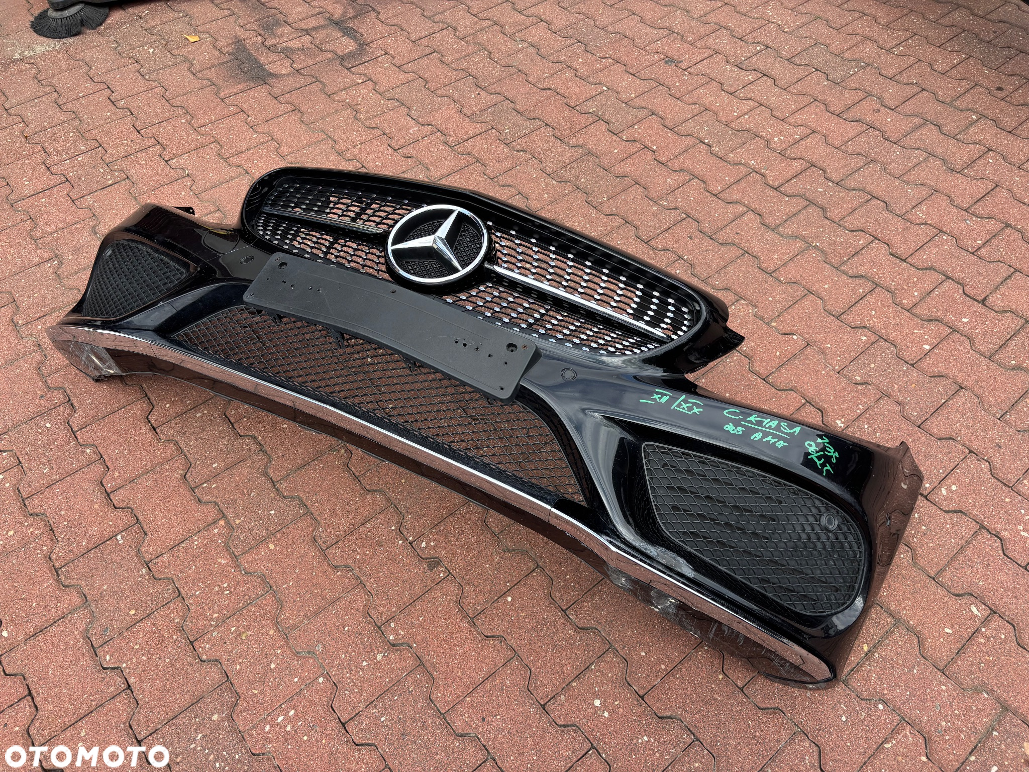 Mercedes C Klasa 205 AMG zderzak przedn - 7
