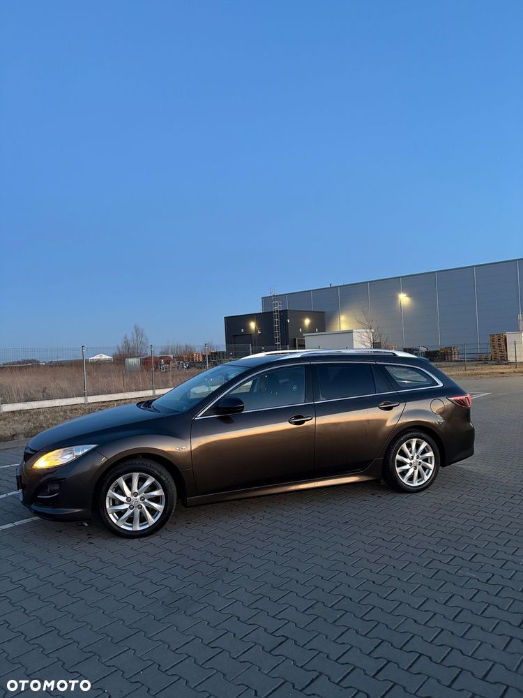 Mazda 6 2.0 Exclusive + - 2