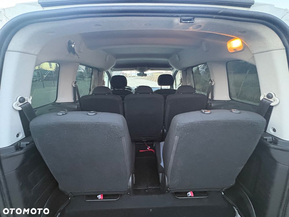 Peugeot Partner e-HDi FAP 92 Stop&Start Active - 11